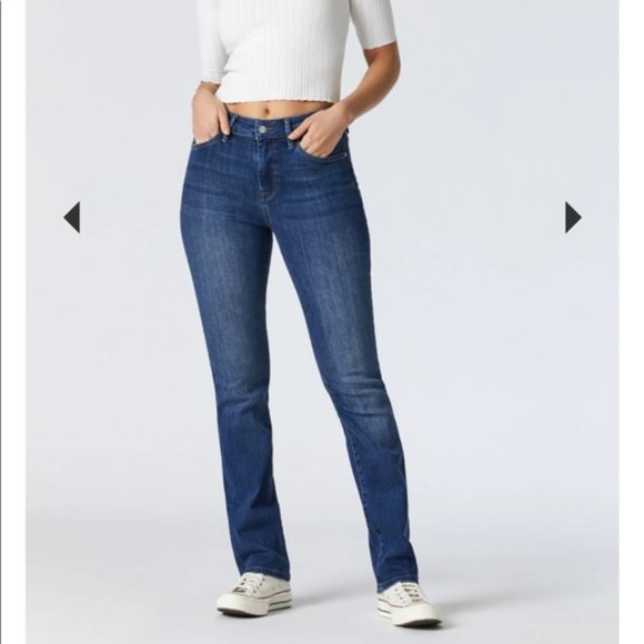 2/$30 Mavi Kendra High Rise Straight Leg Blue Jeans size 26 - Picture 12 of 12